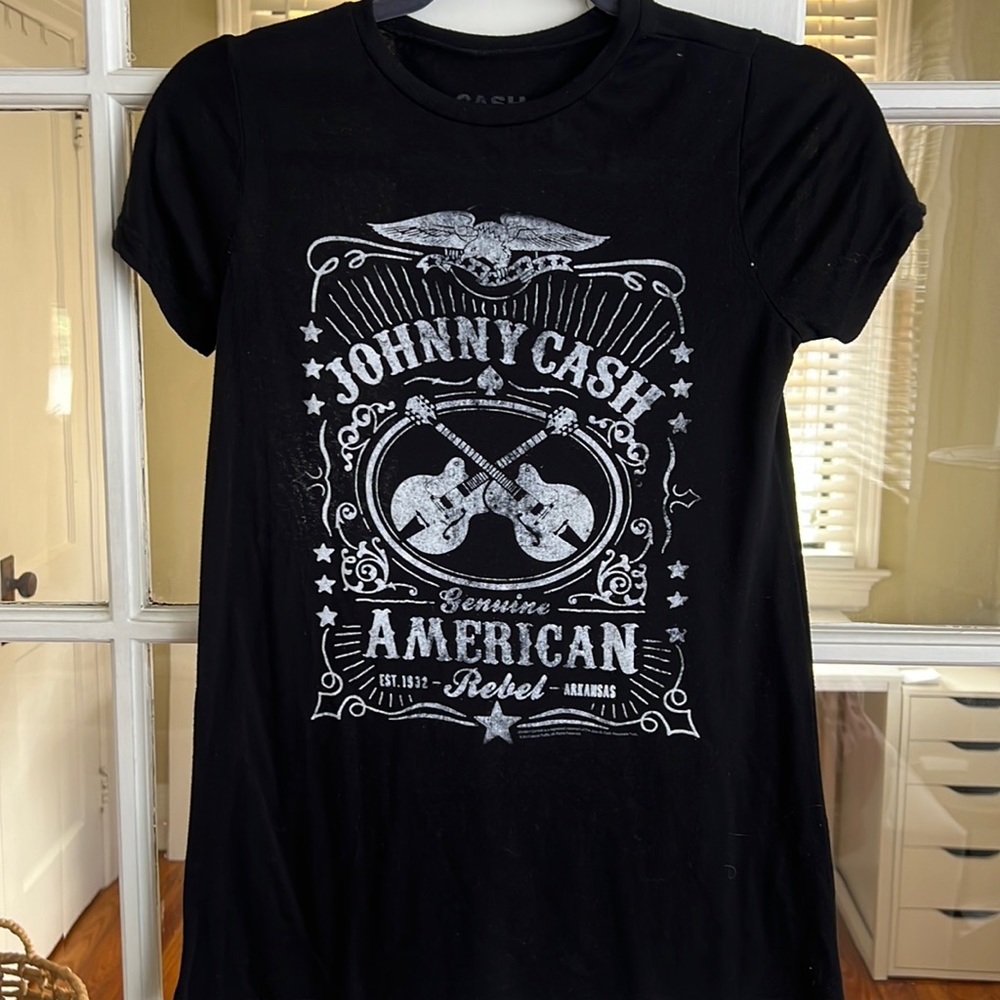 Johnny cash graphic tee